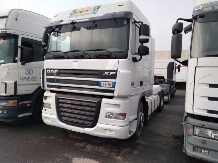 DAF XF105